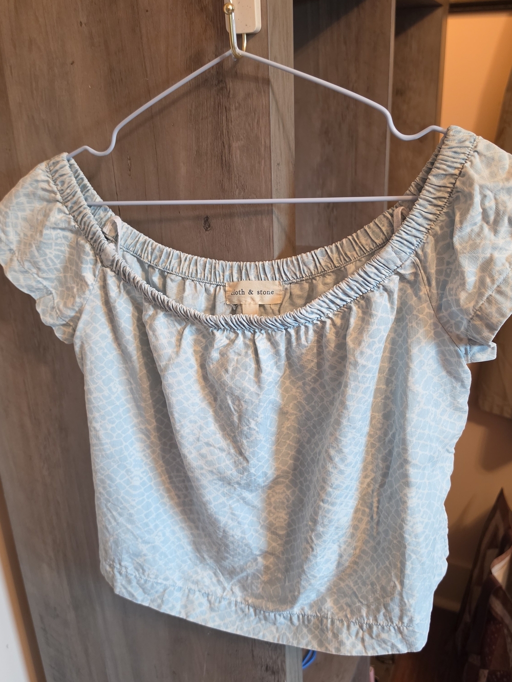 cloth & stone Pale Blue Off-Shoulder Cropped Blouse